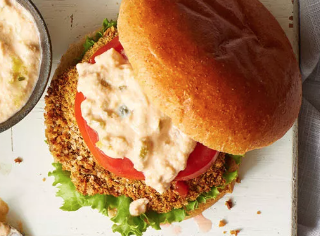 Air-Fryer Portobello Burgers with Thousand Island Aioli